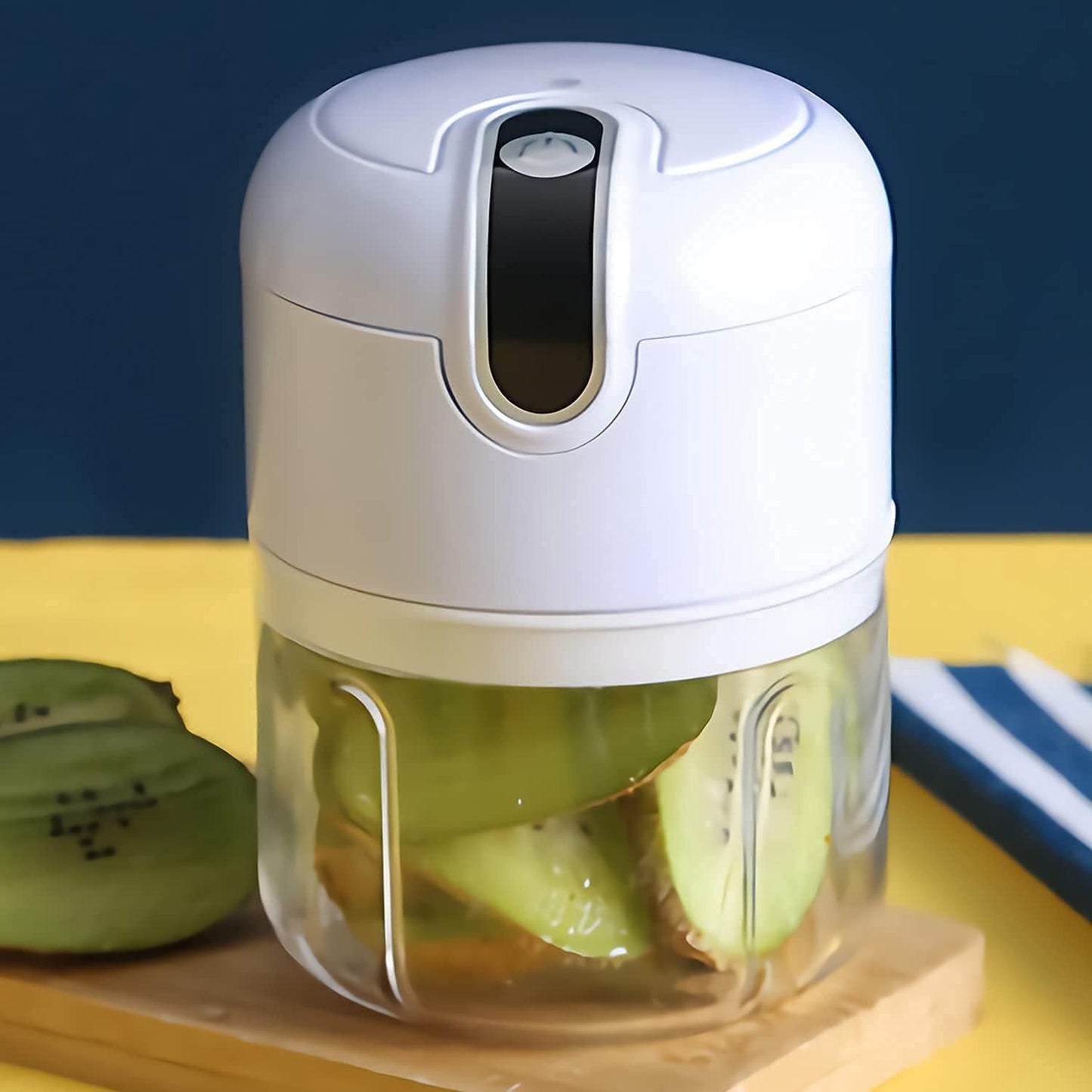 Mini Electric Meat/Garlic Chopper Portable Food Processor - Instagrab.Shop Mini Electric Meat/Garlic Chopper Portable Food Processor
